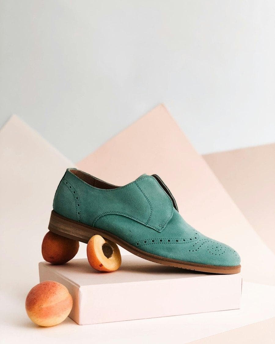 Suede Brogue